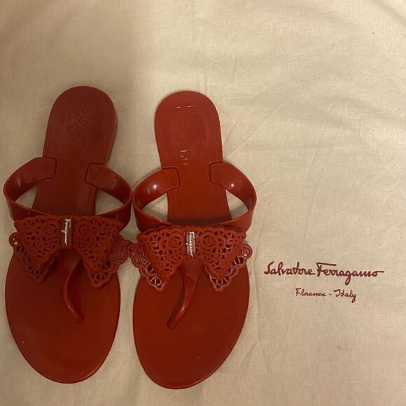 Salvatore Ferragamo Slides - Picture 5 of 13